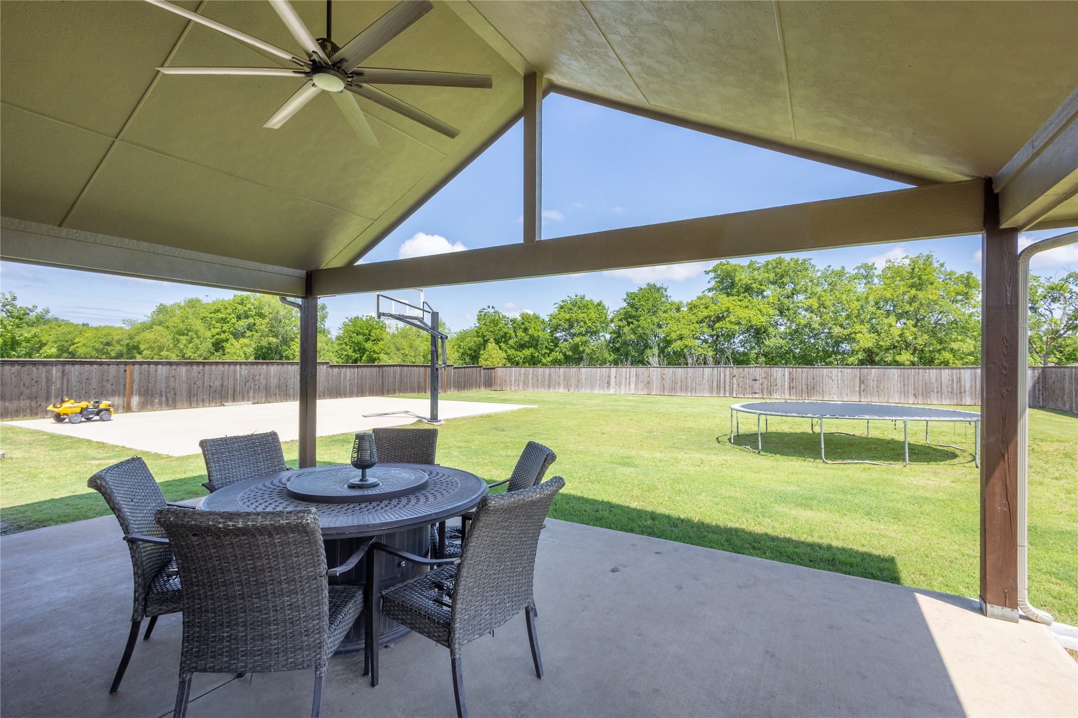 343 Amber Lane Nevada TX 75173