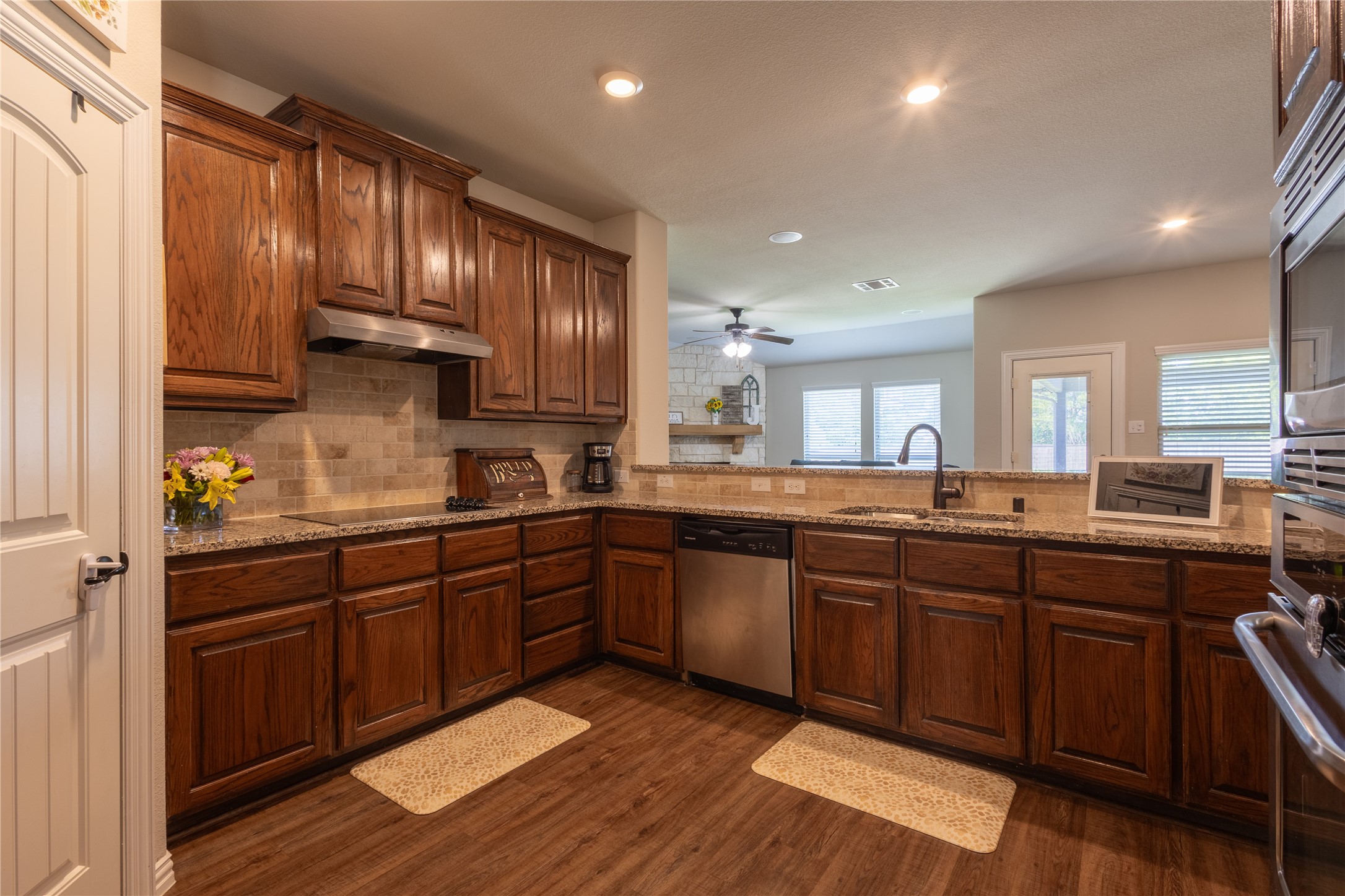 343 Amber Lane Nevada TX 75173
