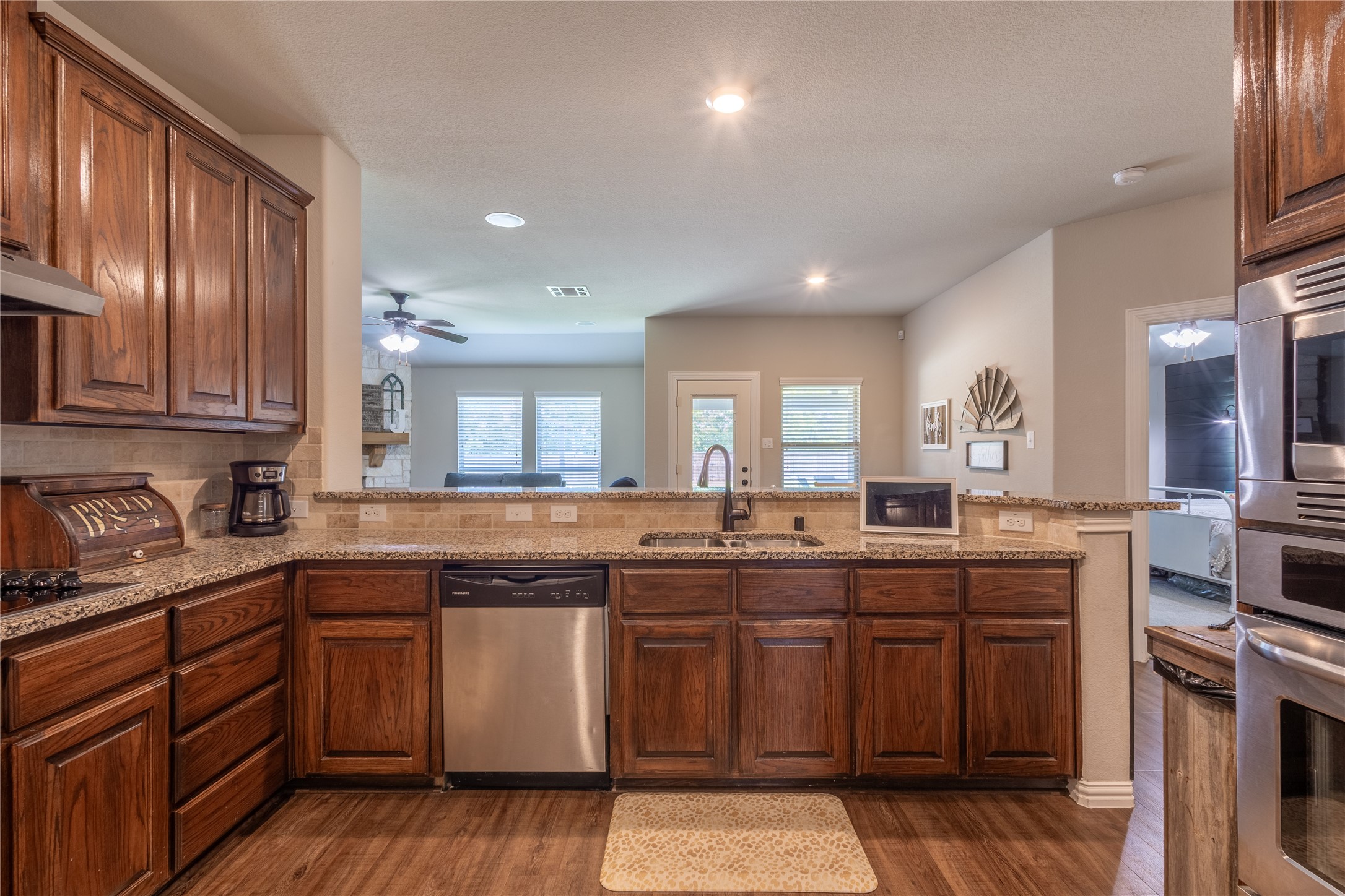 343 Amber Lane Nevada TX 75173