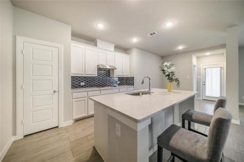 1916 Outpost Creek Lane Aubrey TX 76227