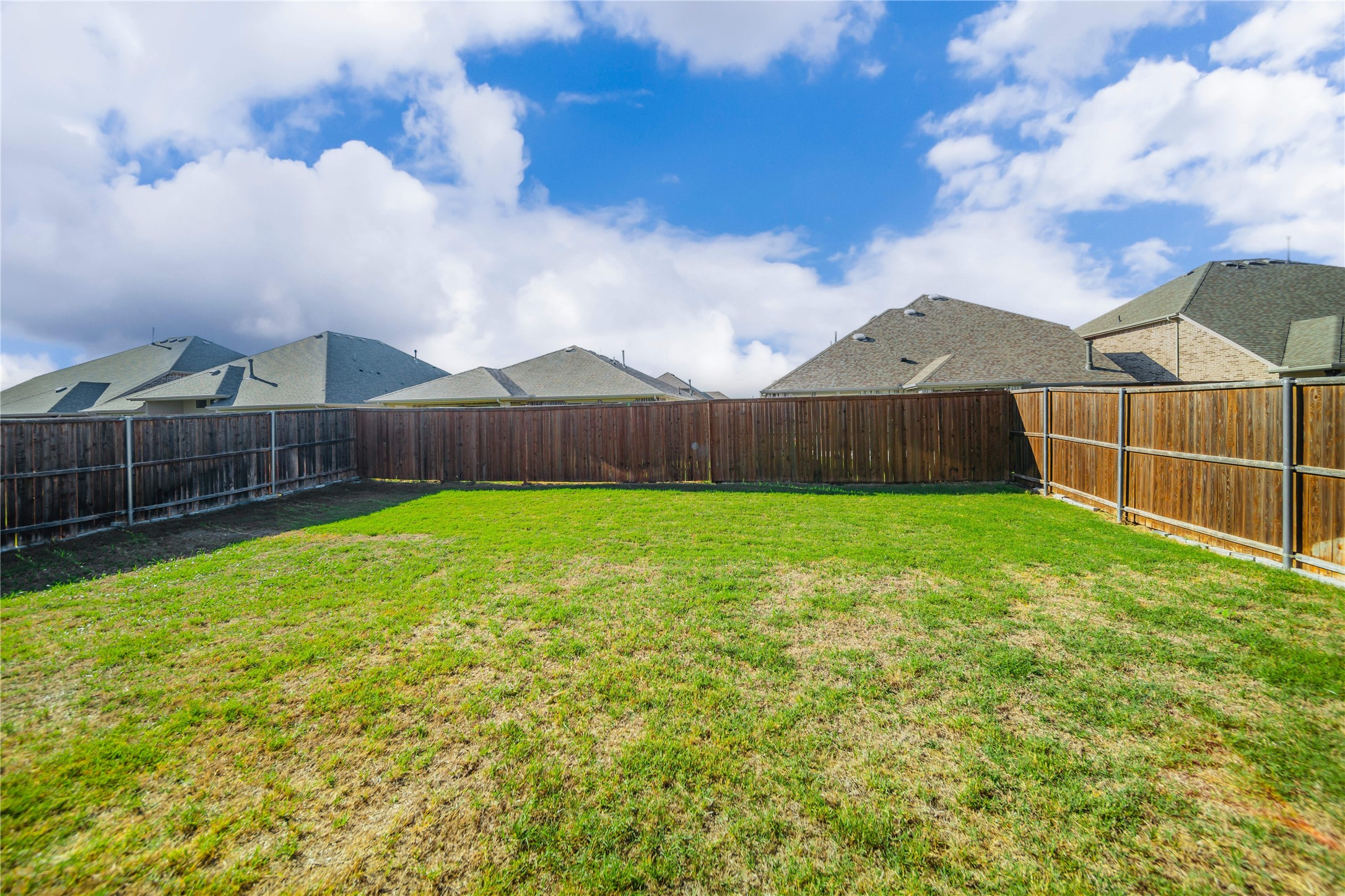 1916 Outpost Creek Lane Aubrey TX 76227