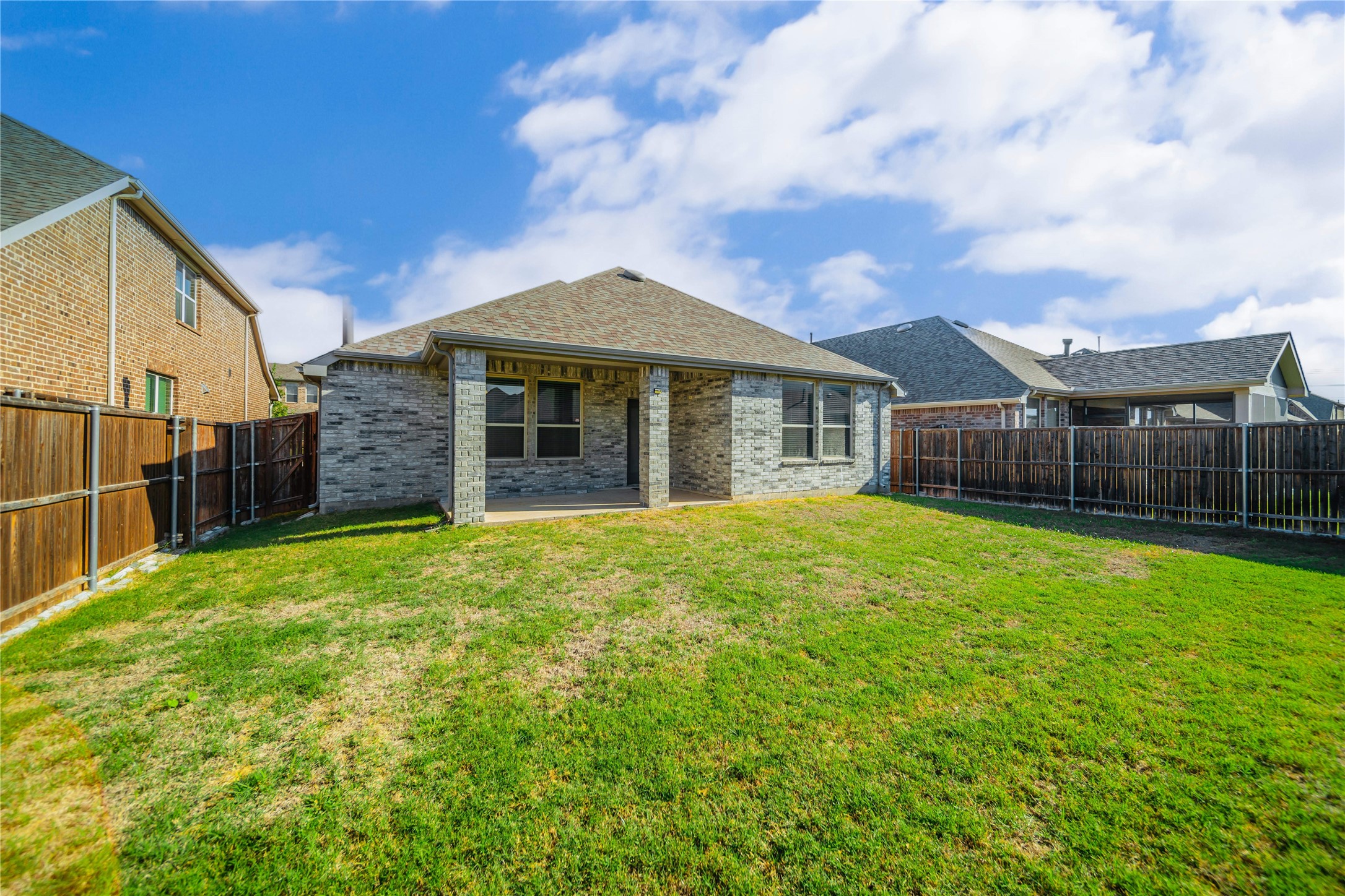 1916 Outpost Creek Lane Aubrey TX 76227