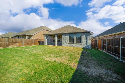 1916 Outpost Creek Lane Aubrey TX 76227