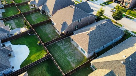 1916 Outpost Creek Lane Aubrey TX 76227