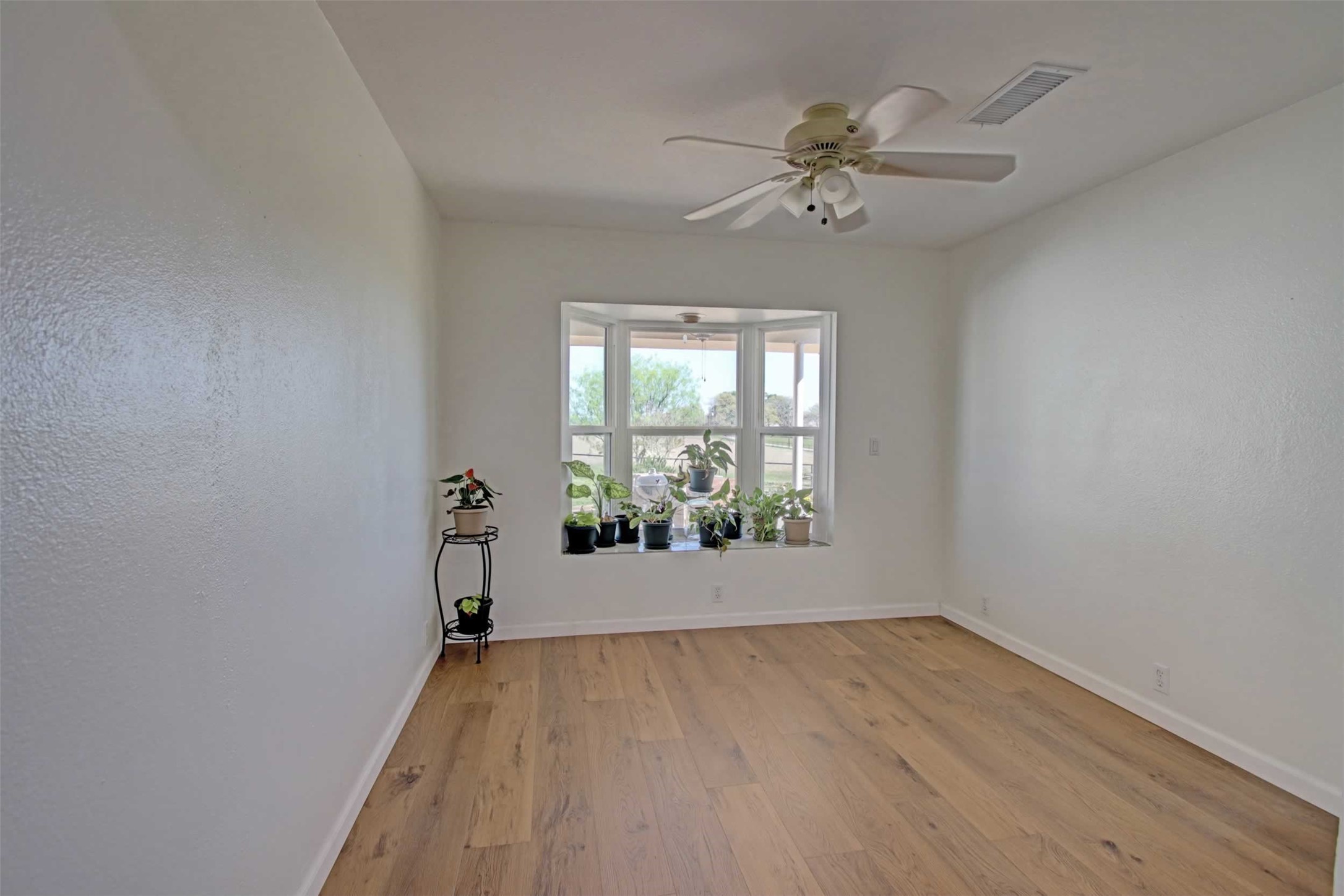 3559 Springfield Road Springtown TX 76082