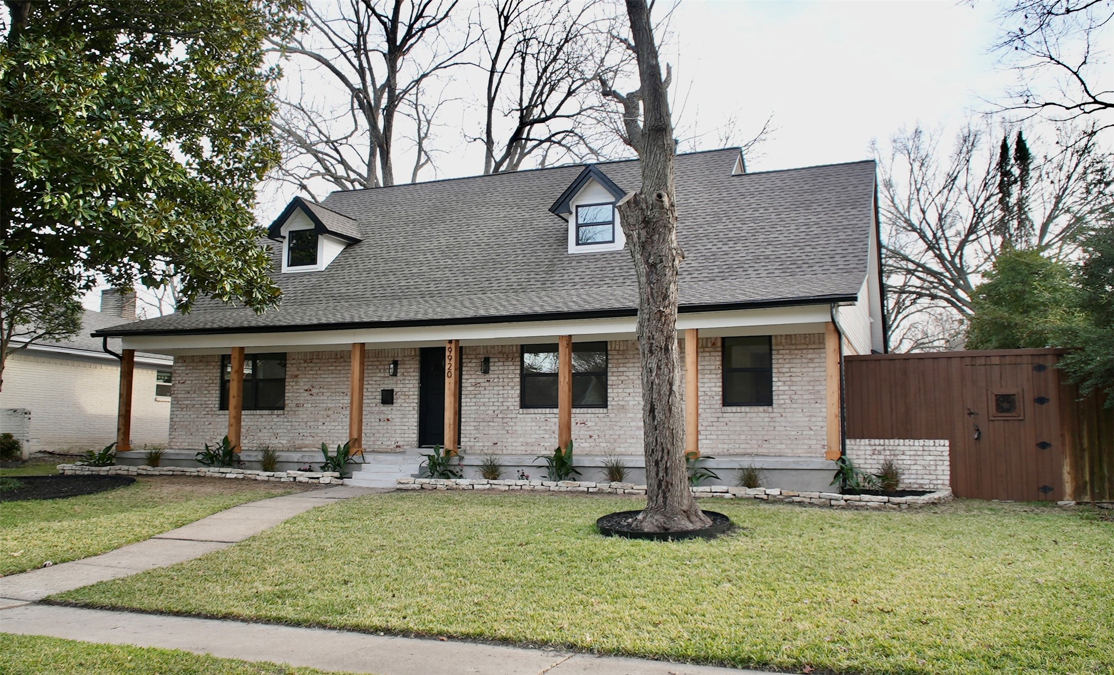 Dallas TX, 9920 Greenfield Drive