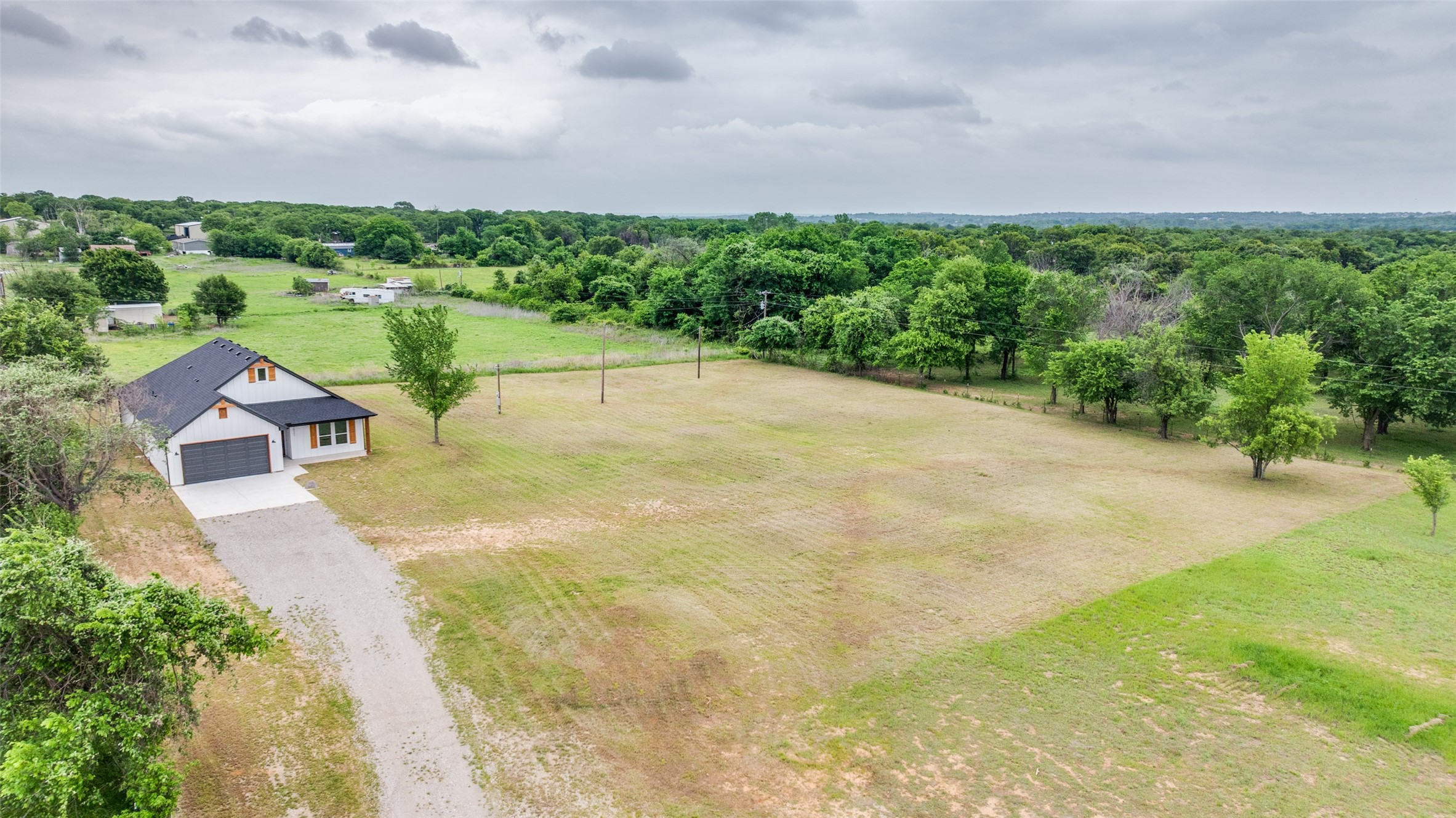 1621 County Road 4764 Boyd TX 76023
