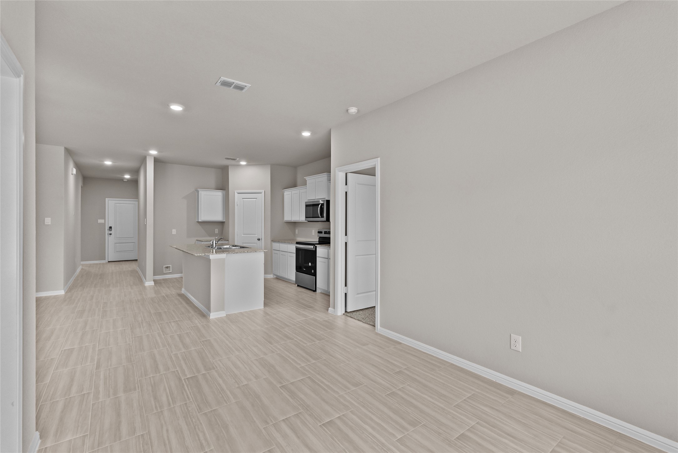 529 Marsh Street Cleburne TX 76033