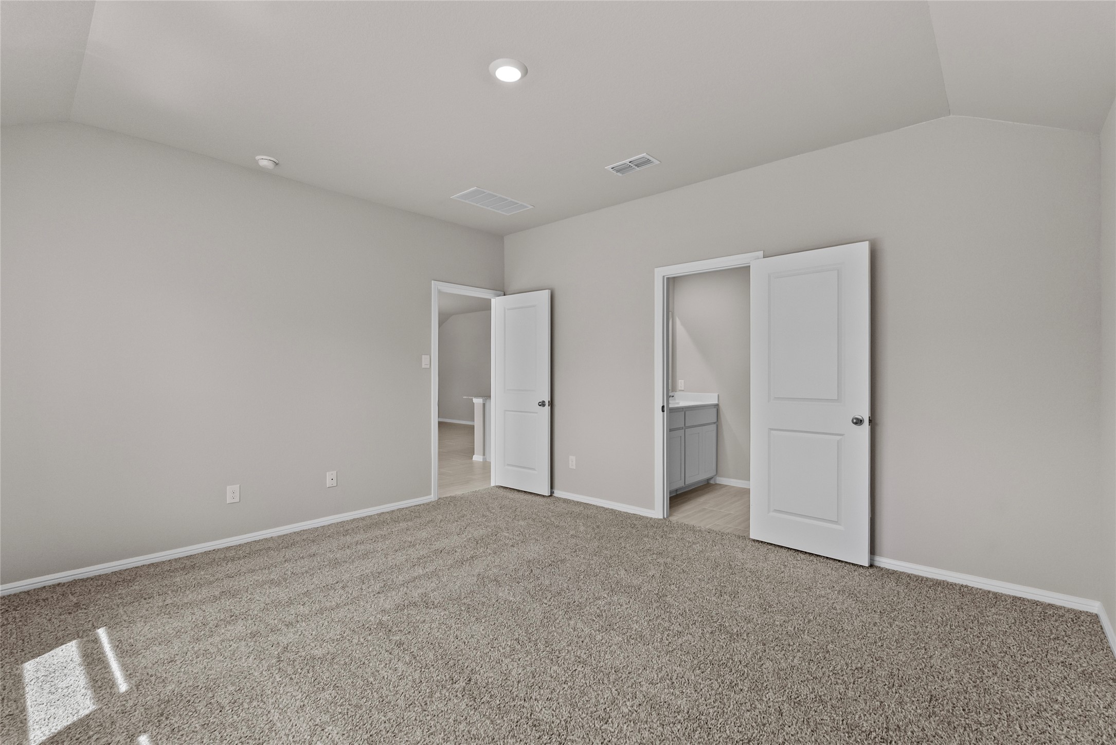 529 Marsh Street Cleburne TX 76033