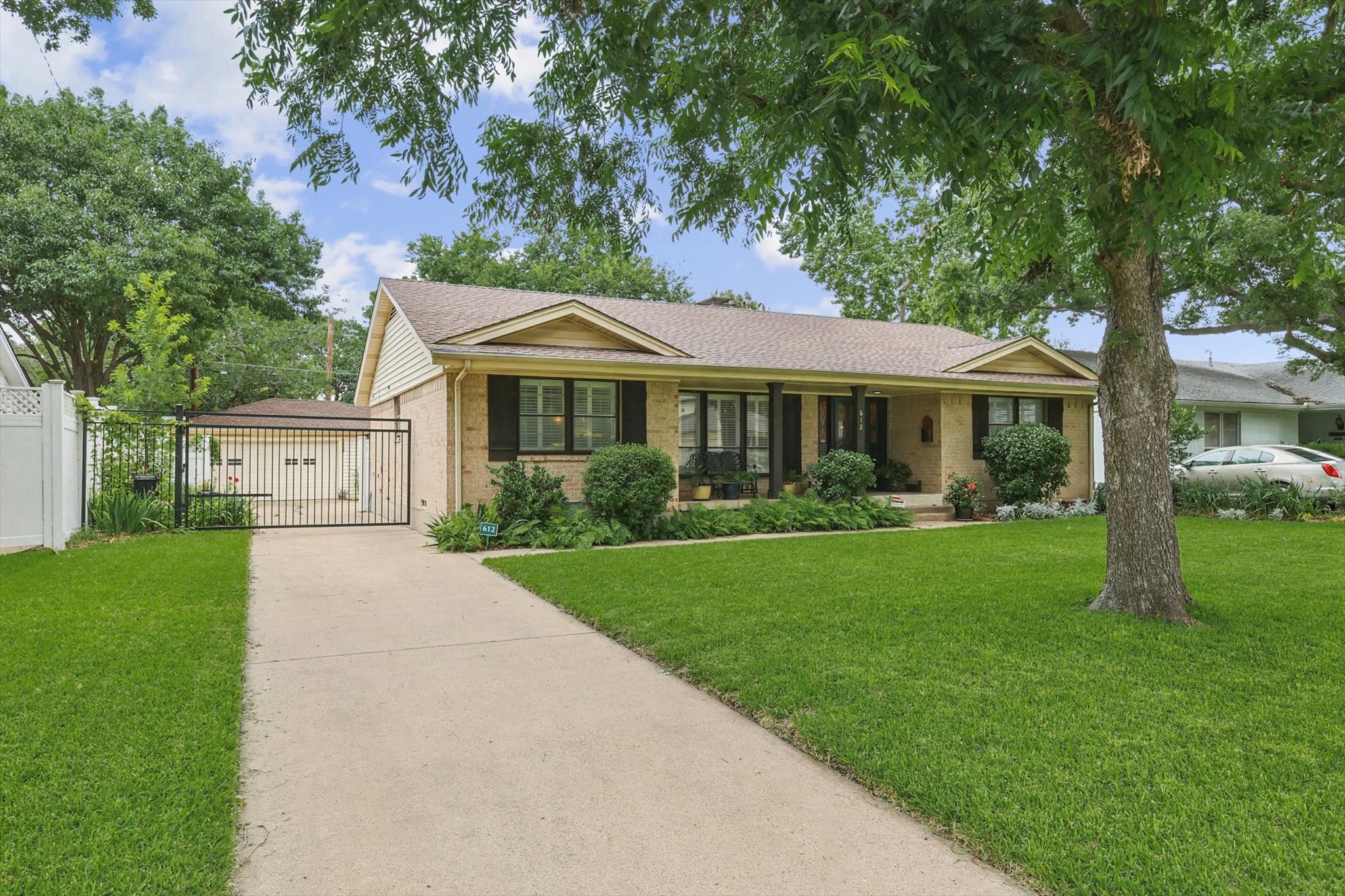 612 Twilight Trail Richardson TX 75080