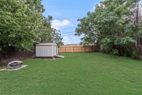 4913 Calmont Avenue Fort Worth TX 76107