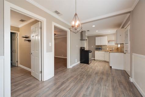 4913 Calmont Avenue Fort Worth TX 76107