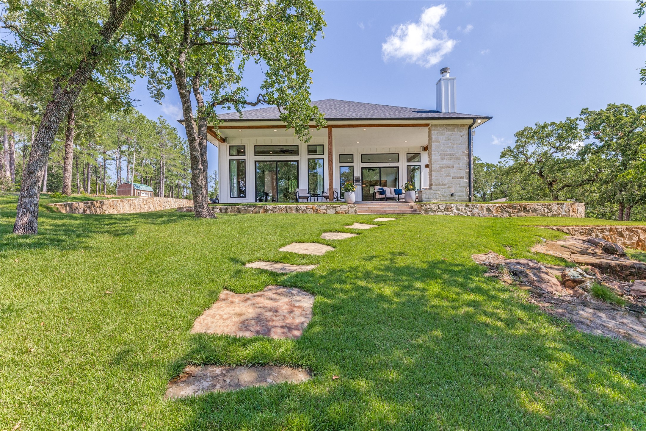 1757 Country Club Road Bowie TX 76230