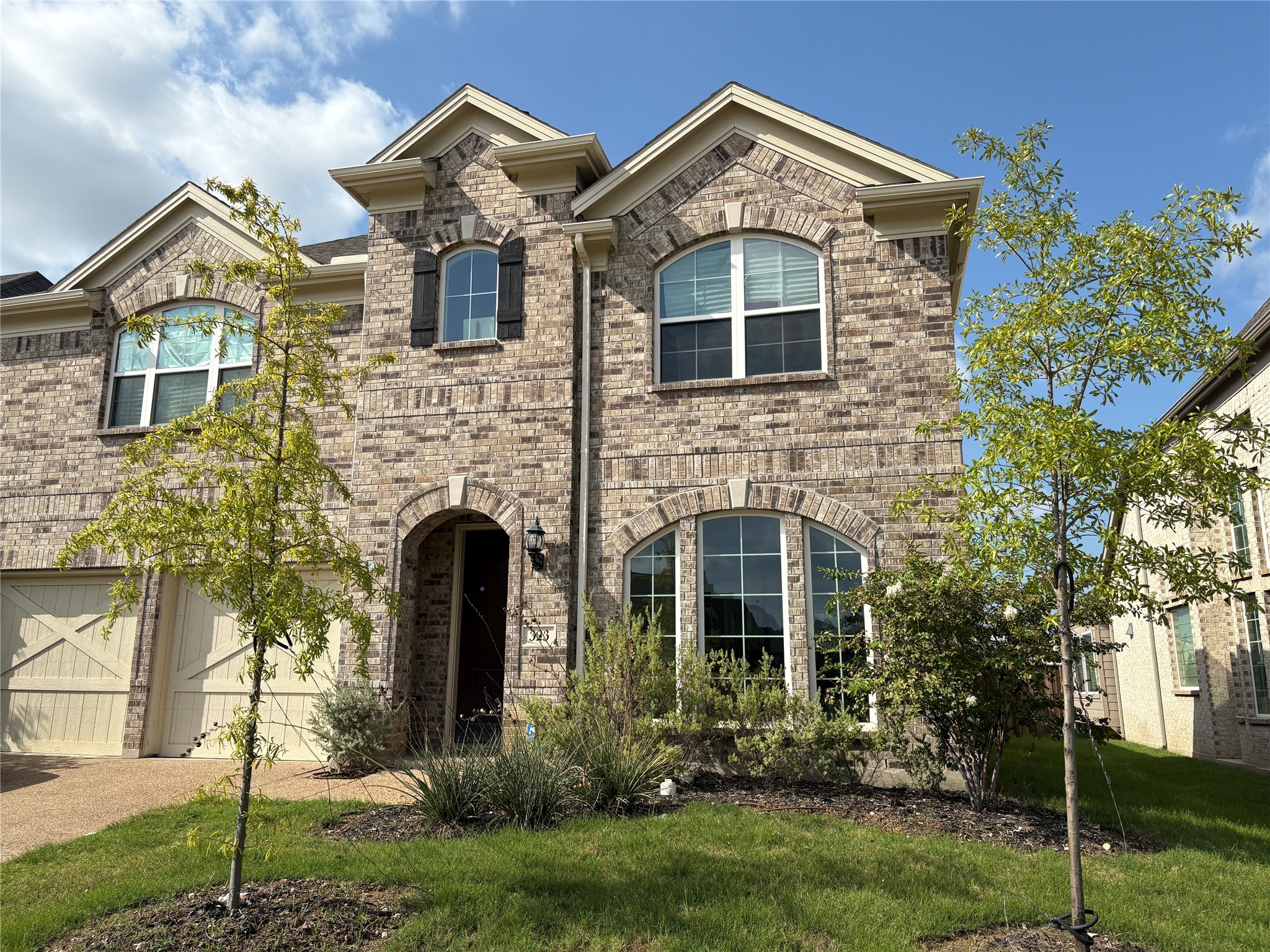 323 Butternut Way Irving TX 75063
