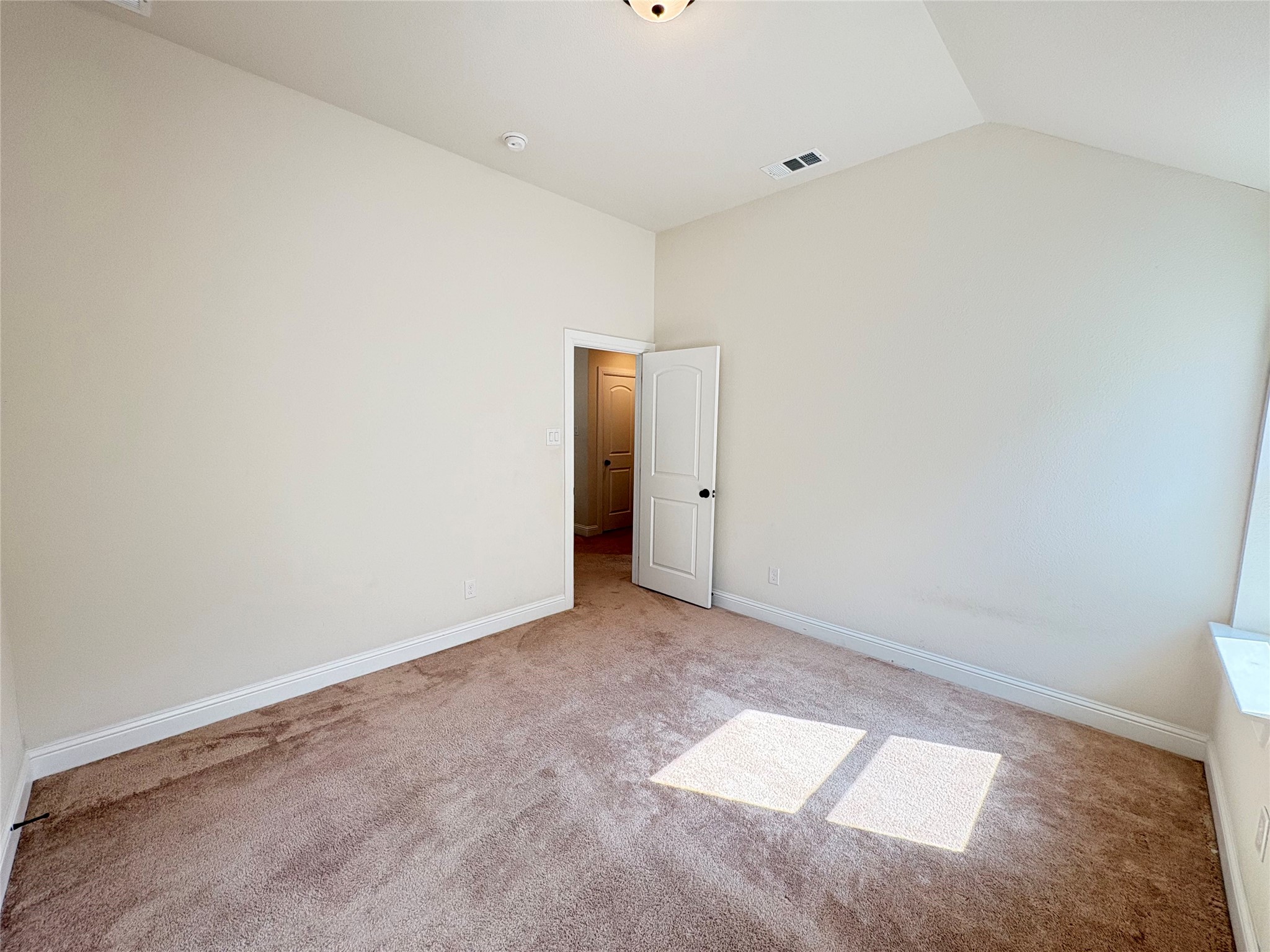 323 Butternut Way Irving TX 75063