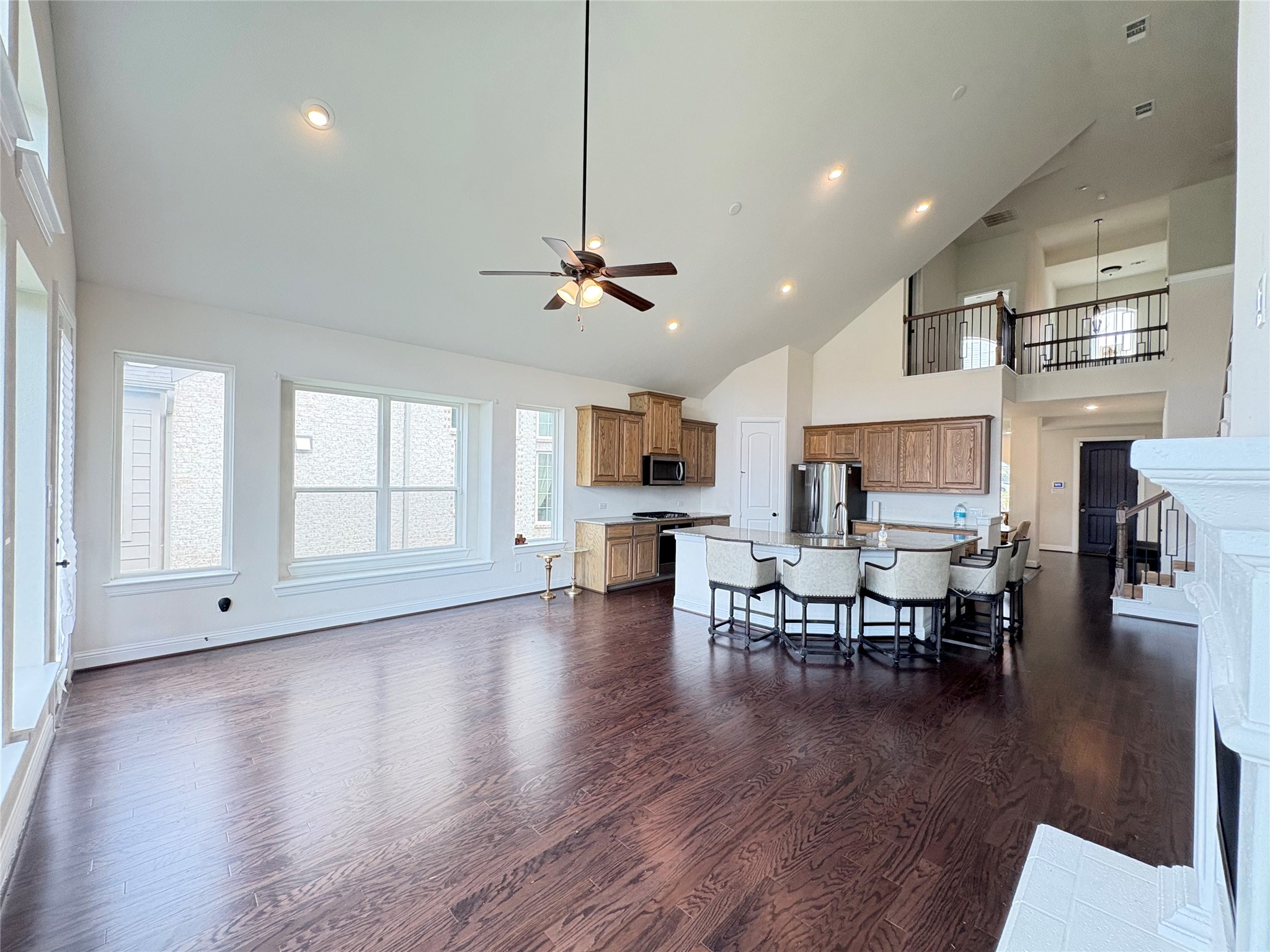 323 Butternut Way Irving TX 75063