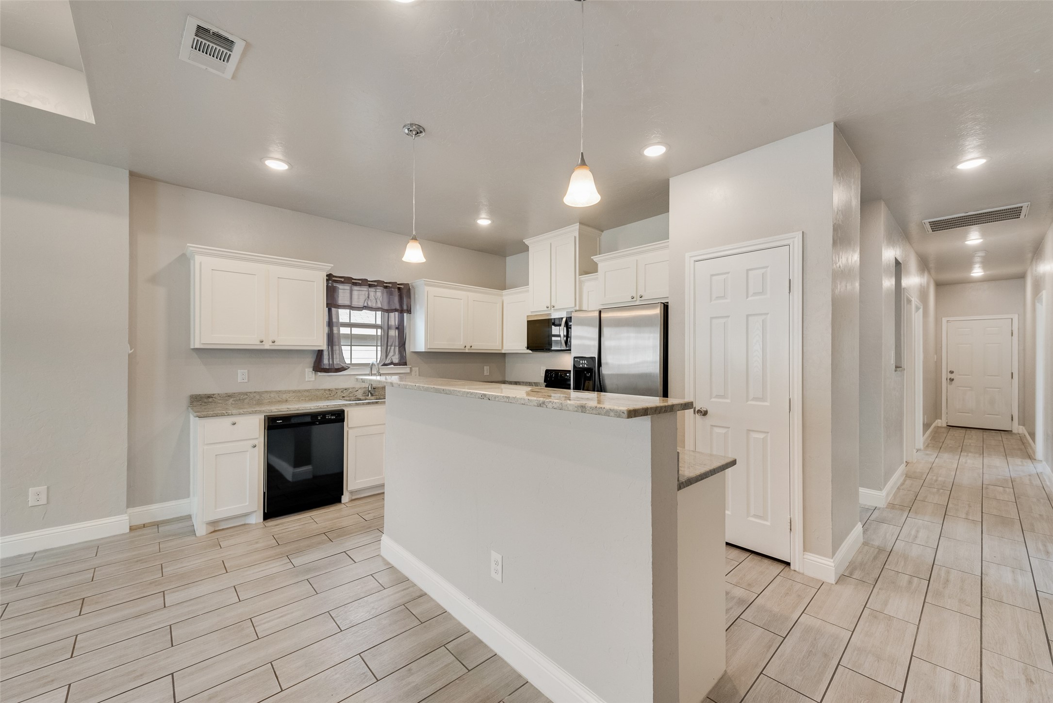 2207 Henry Street Greenville TX 75401