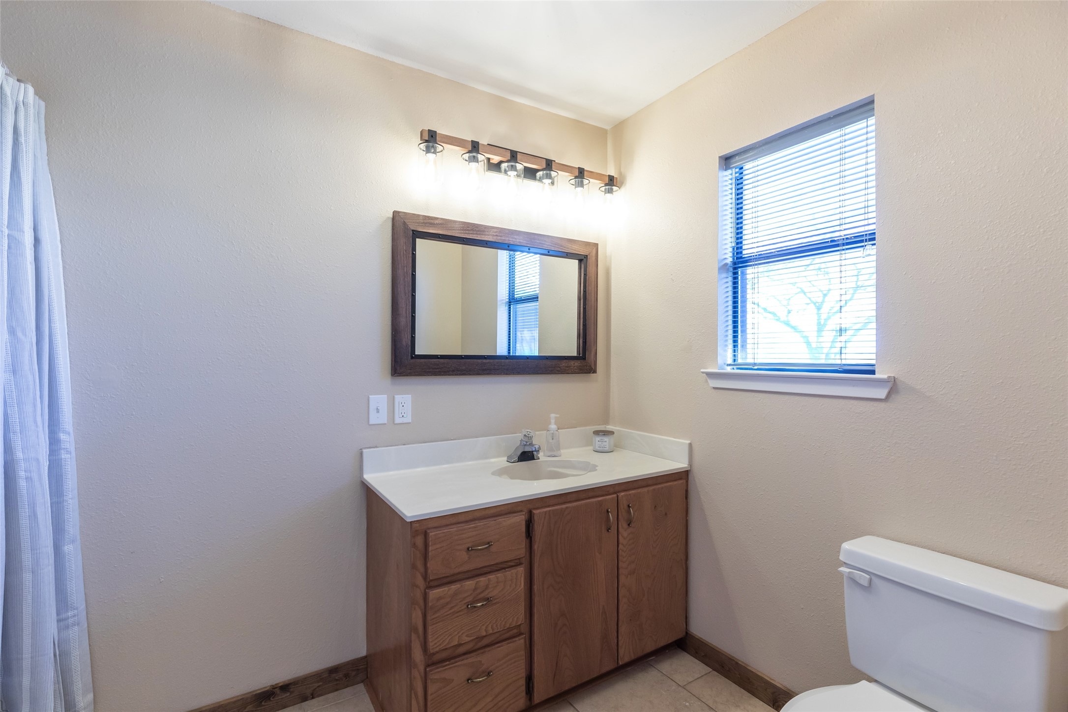 15100 Cr 129 Brownwood TX 76801