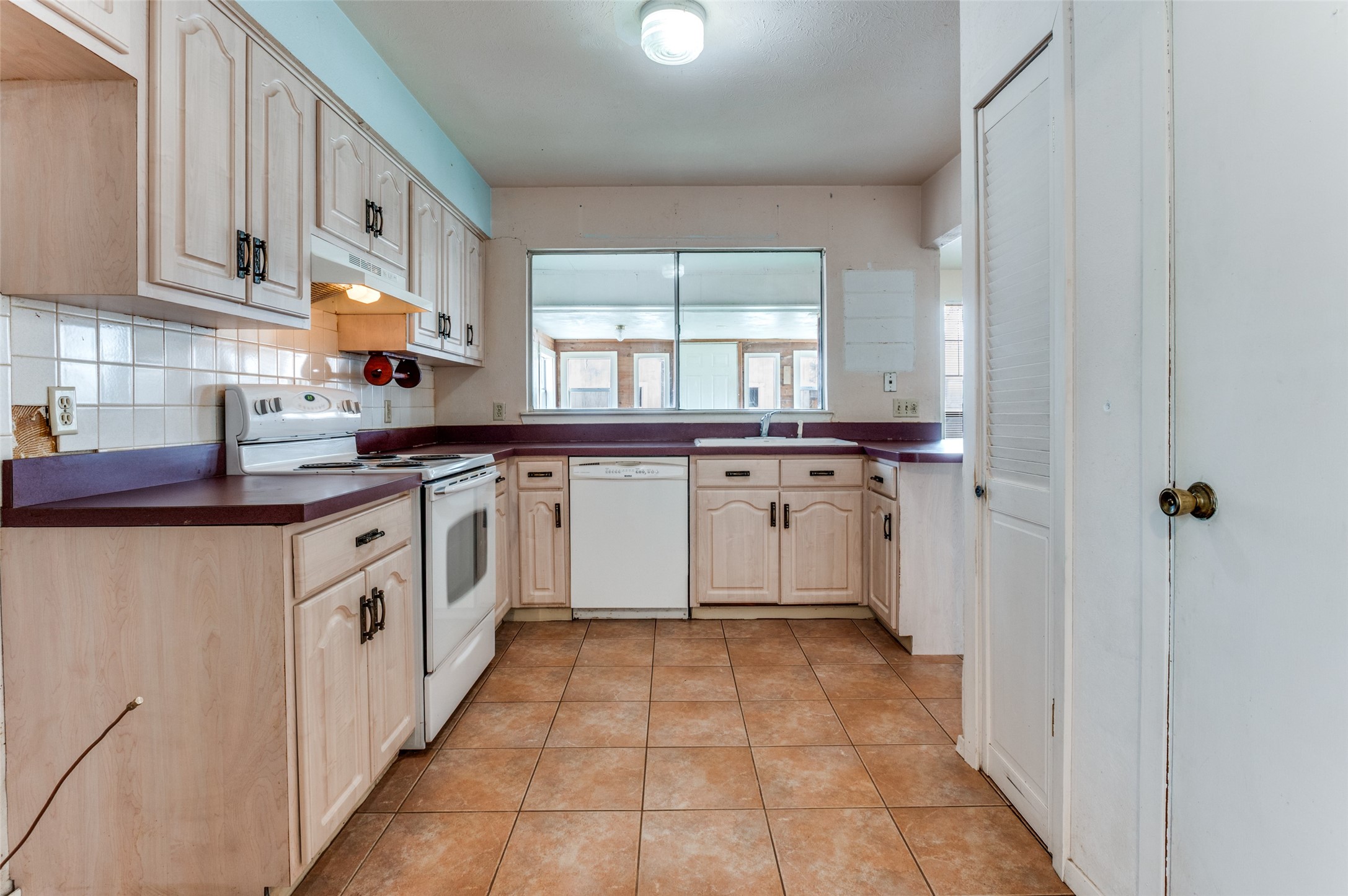 2805 Barrington Place Arlington TX 76014
