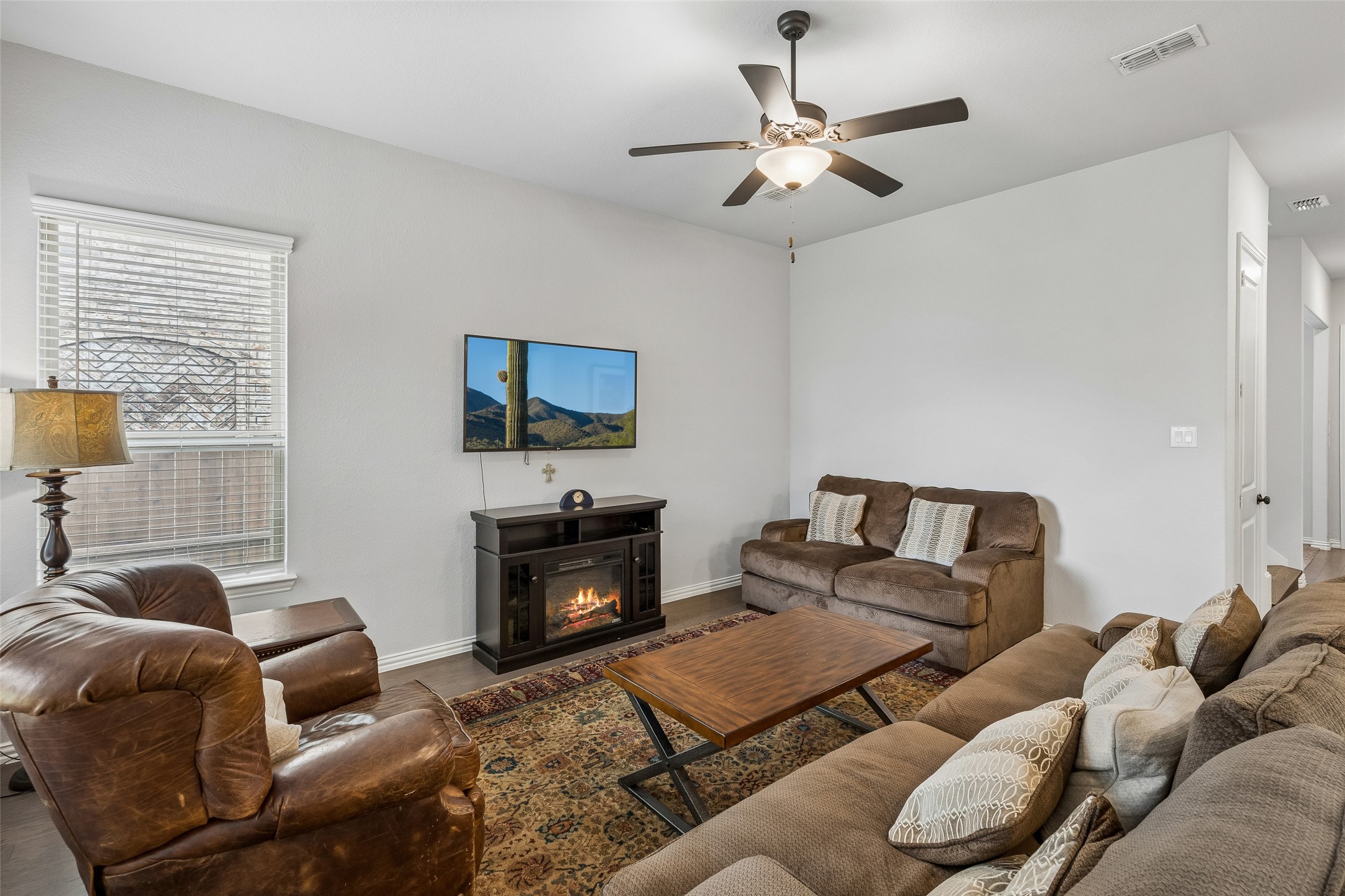 2533 Westbank Trail Garland TX 75042