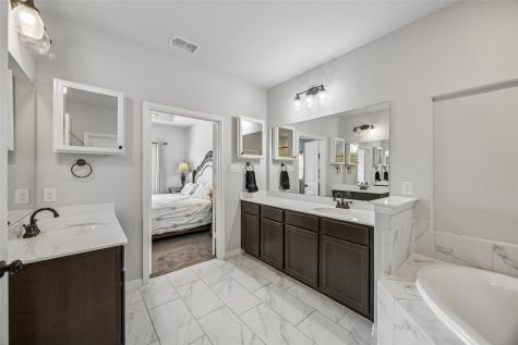 2533 Westbank Trail Garland TX 75042