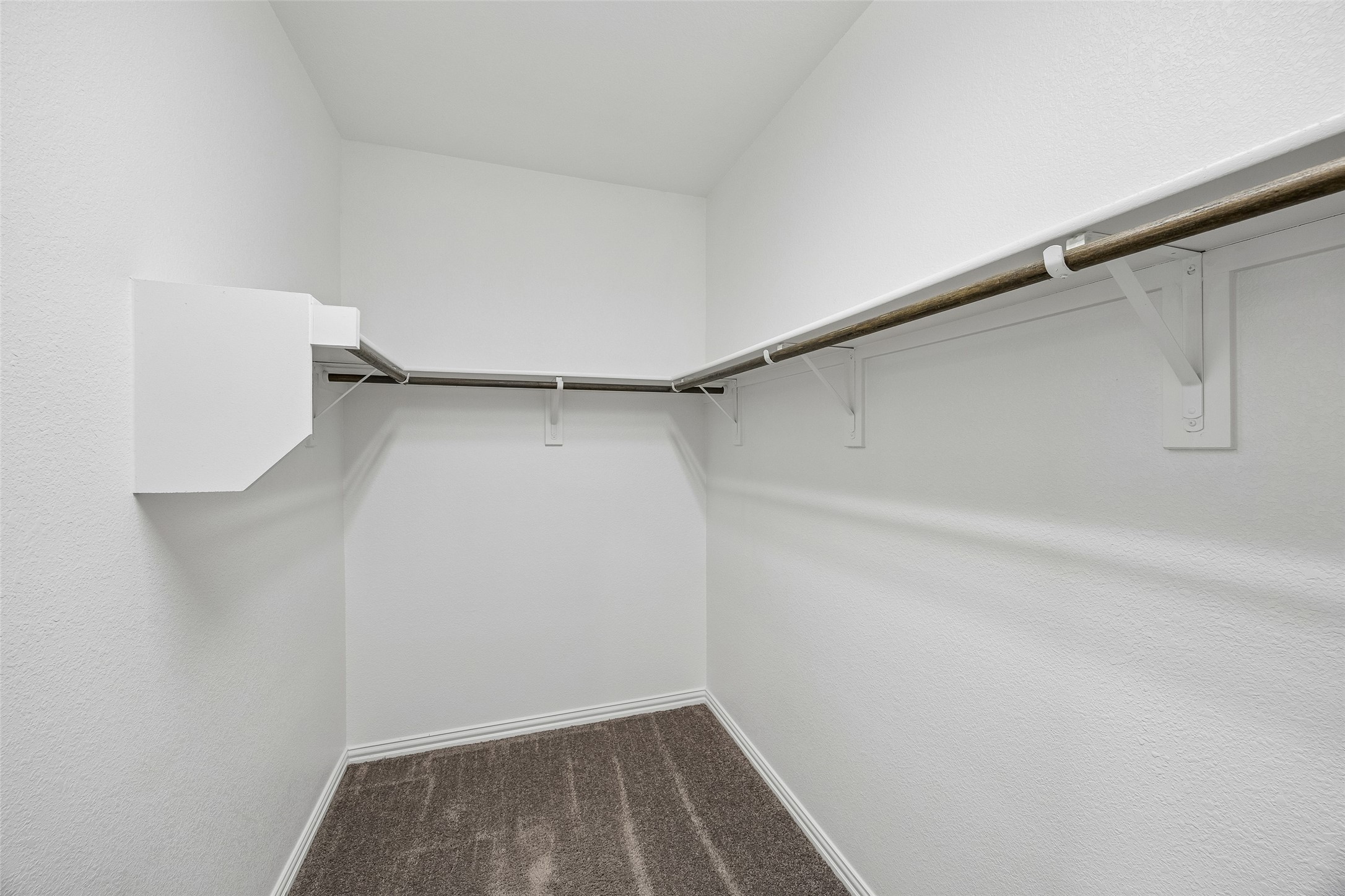 2533 Westbank Trail Garland TX 75042