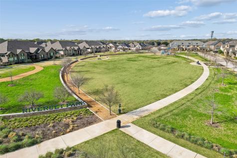 2533 Westbank Trail Garland TX 75042