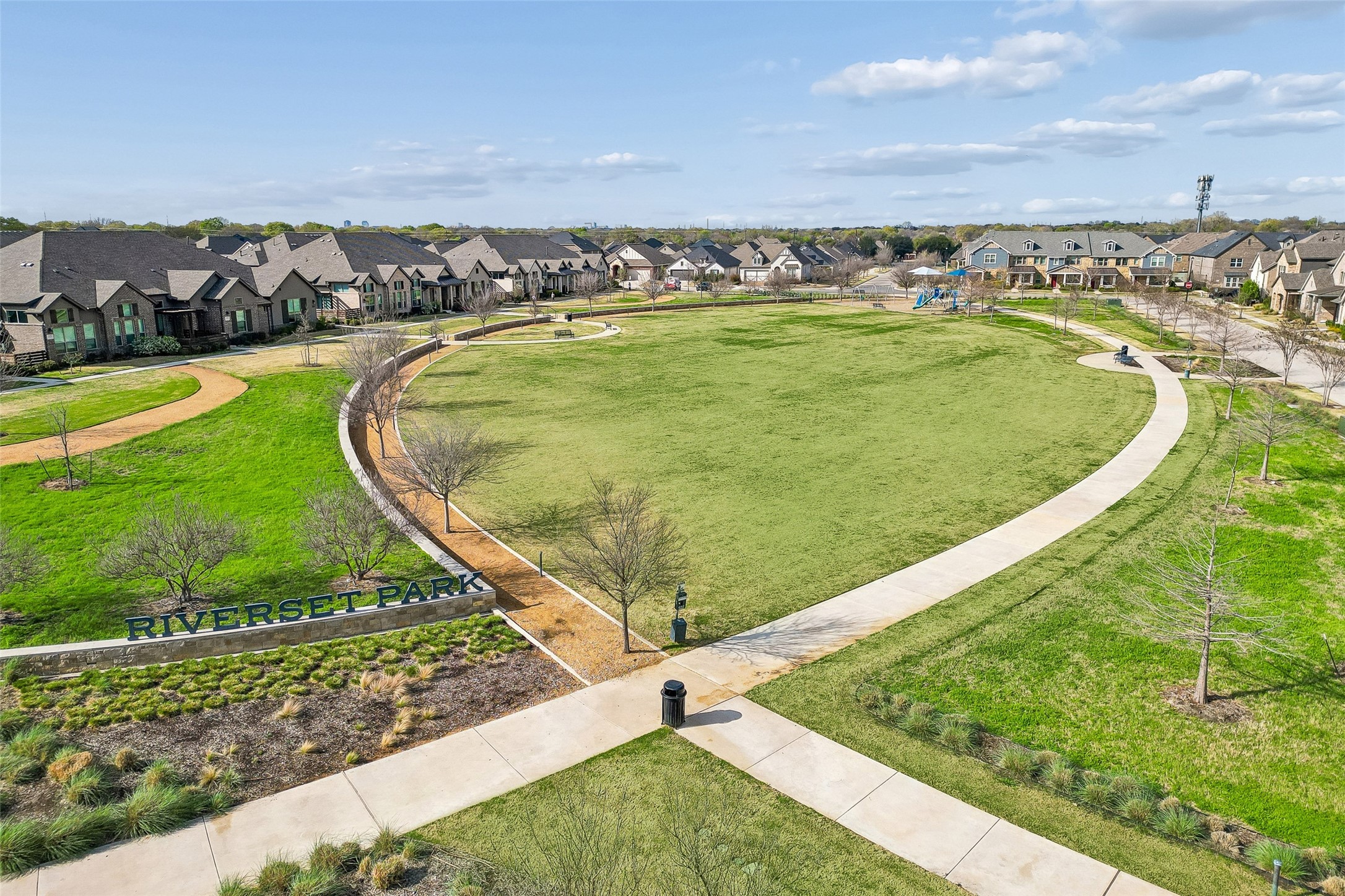 2533 Westbank Trail Garland TX 75042