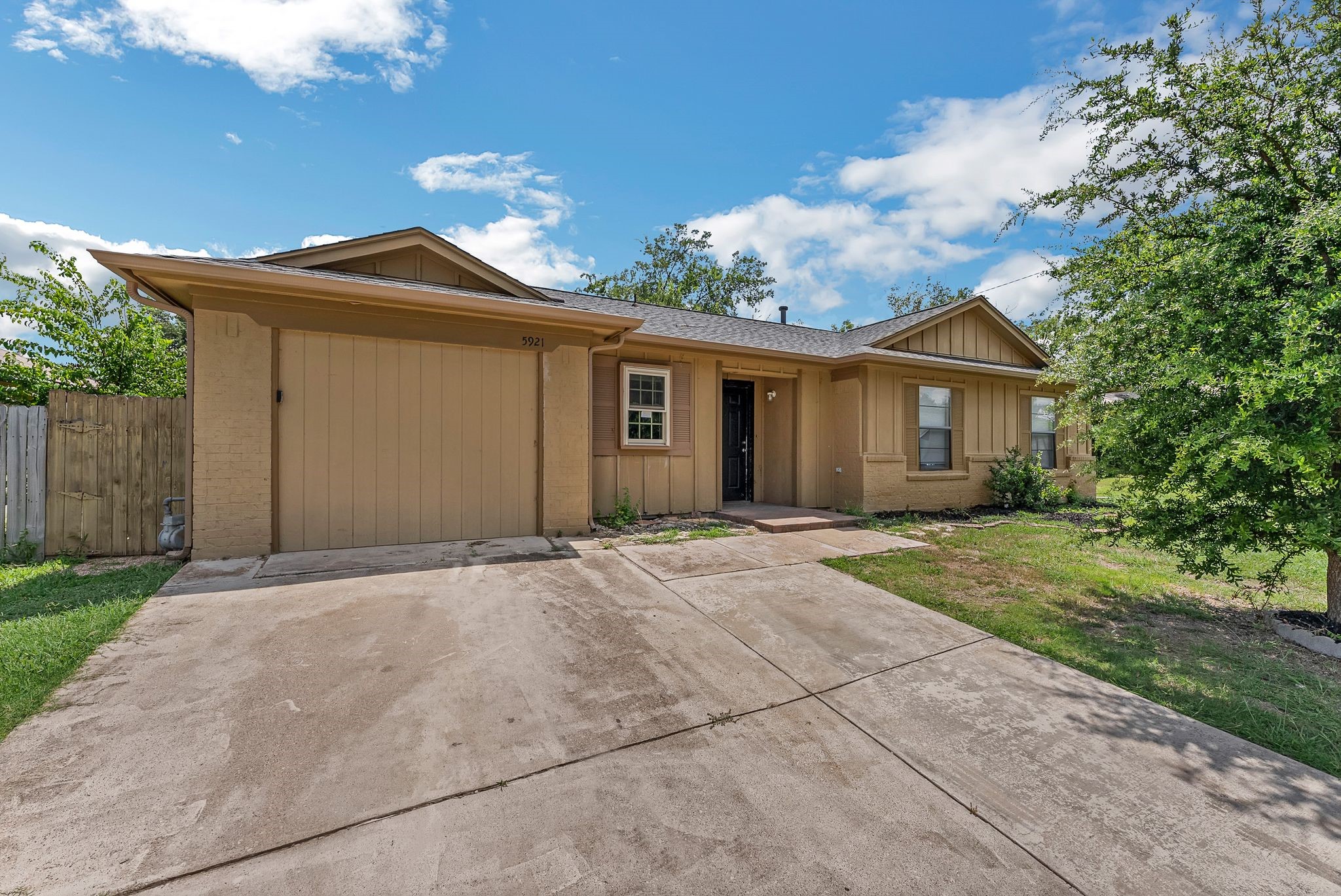 5921 Sea Breeze Lane Fort Worth TX 76135