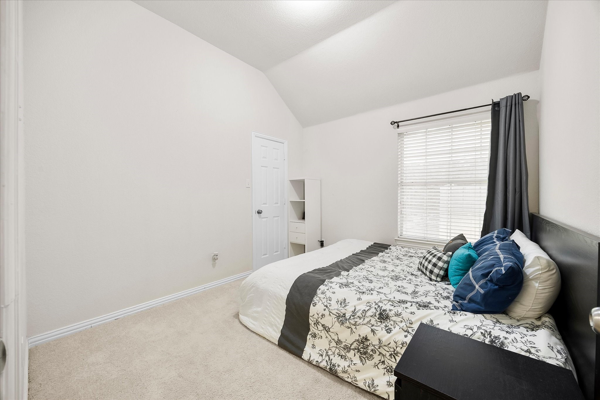 6601 Marquett Drive Rowlett TX 75089