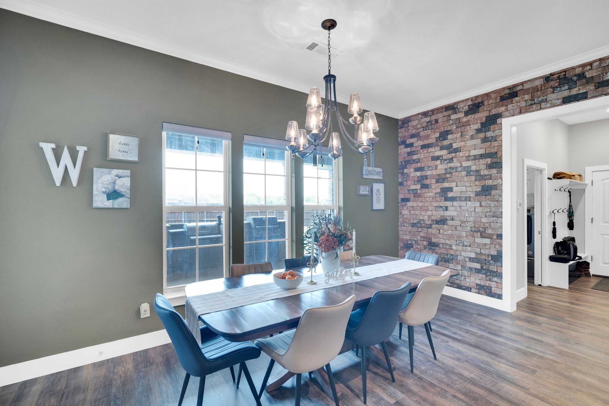 8611 Mattie Lane Waxahachie TX 75167