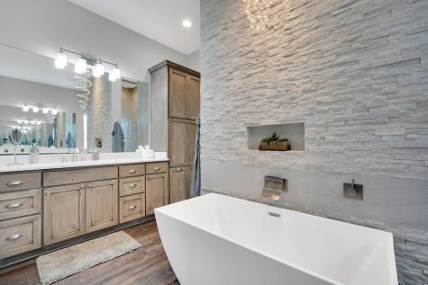 8611 Mattie Lane Waxahachie TX 75167