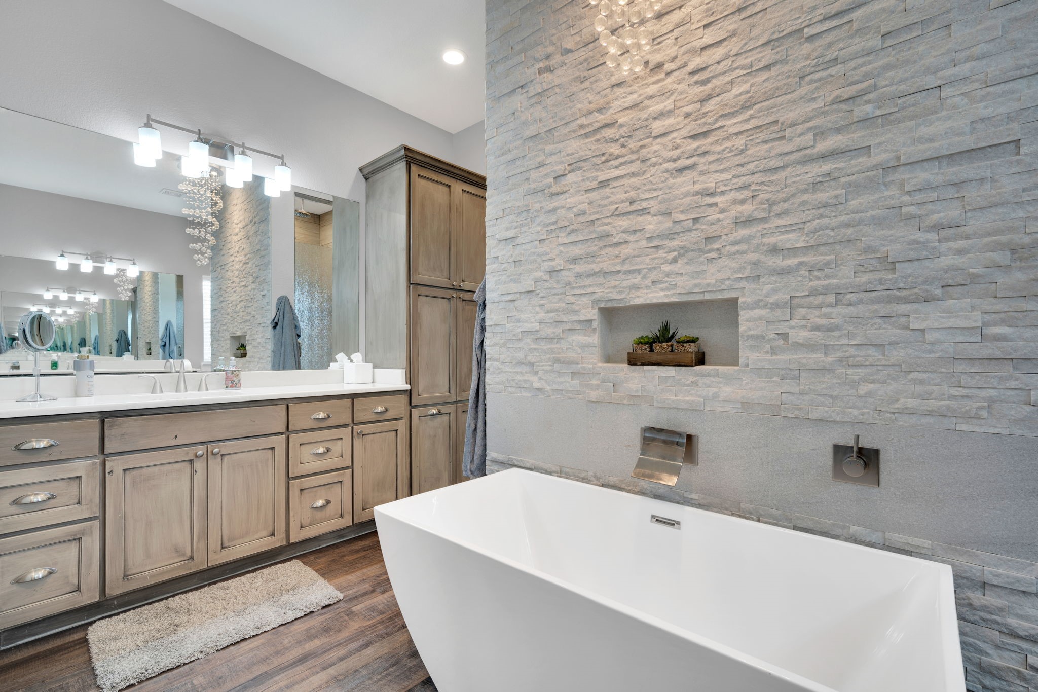 8611 Mattie Lane Waxahachie TX 75167