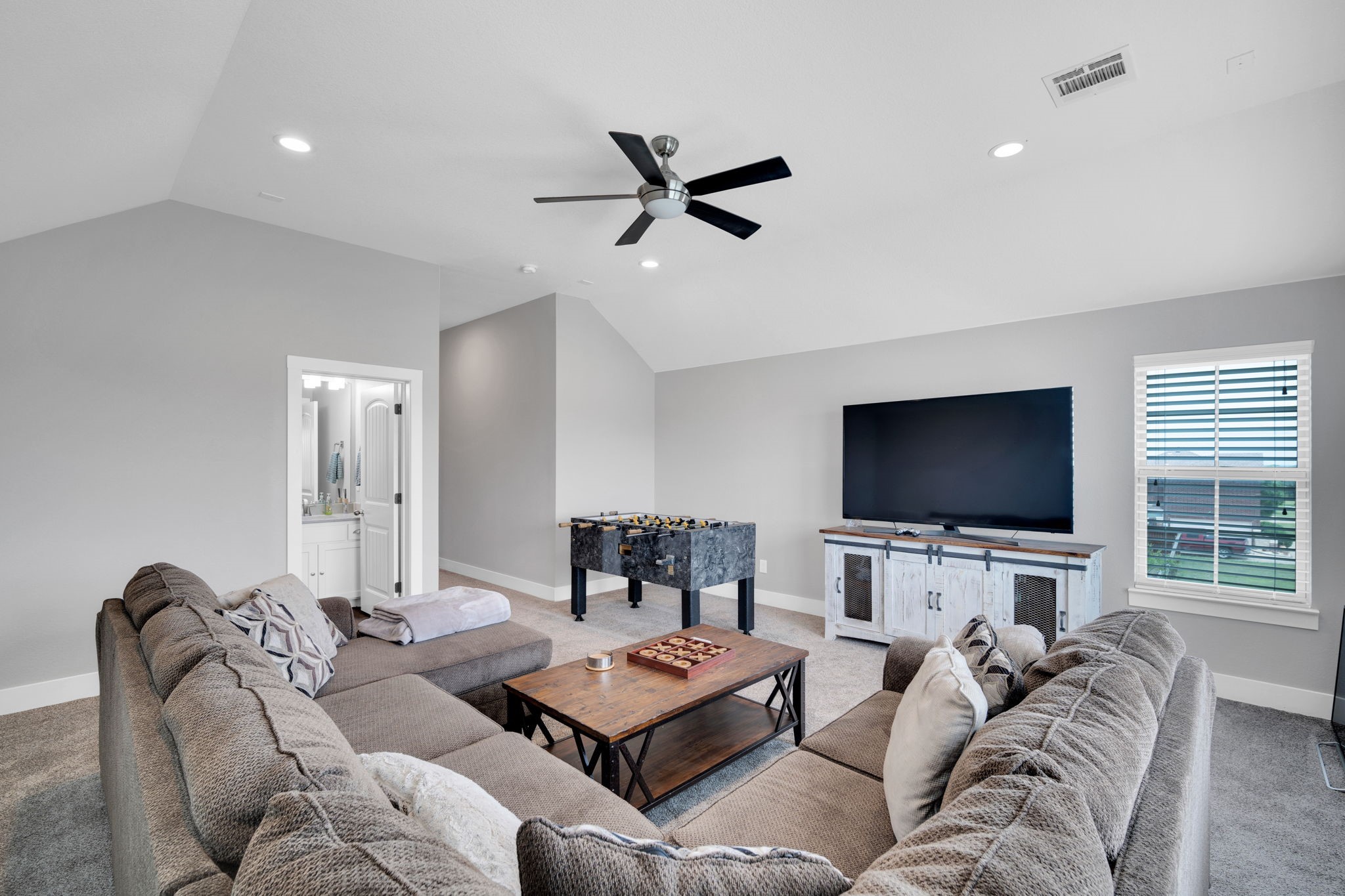 8611 Mattie Lane Waxahachie TX 75167