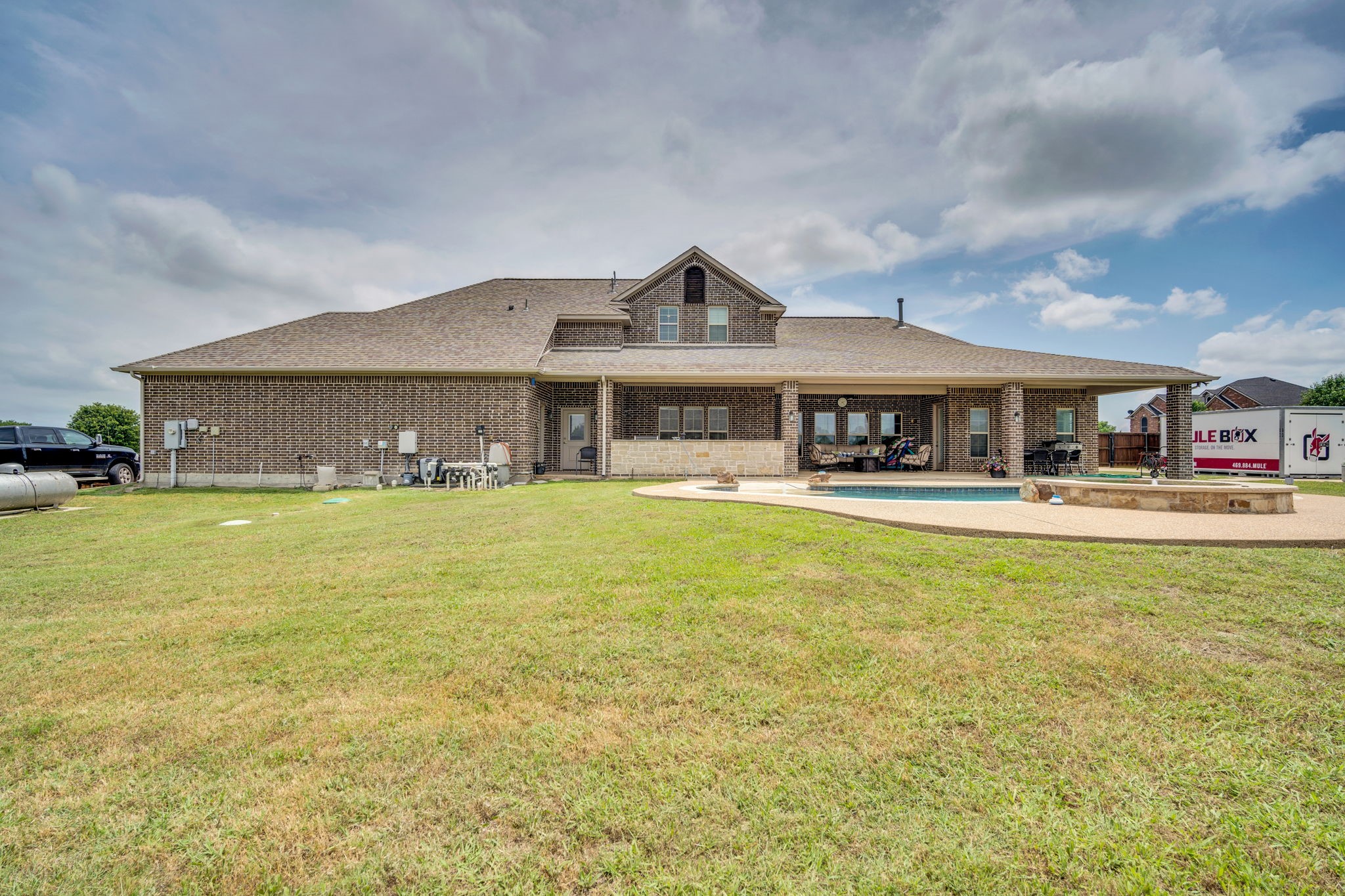 8611 Mattie Lane Waxahachie TX 75167