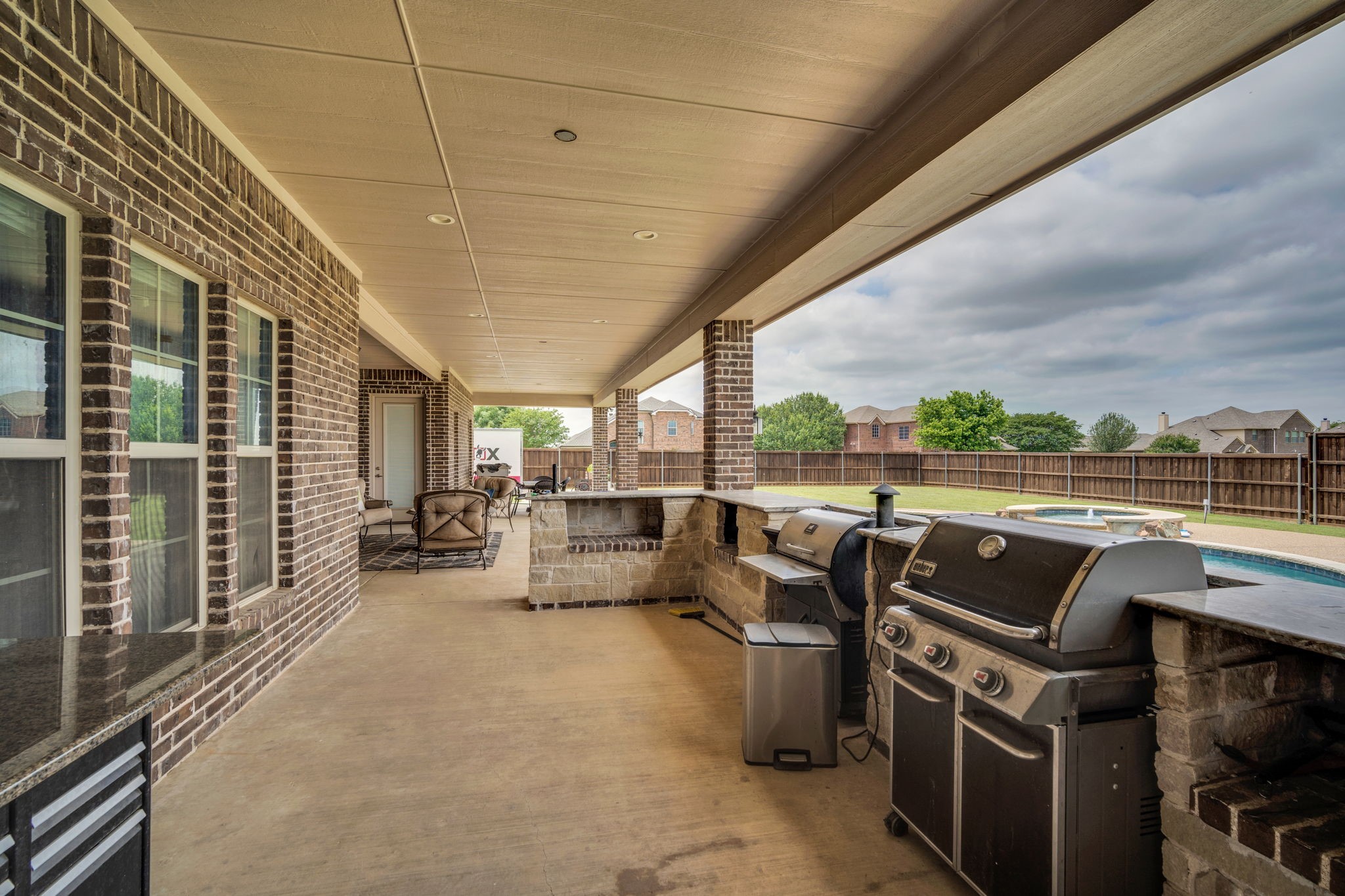 8611 Mattie Lane Waxahachie TX 75167