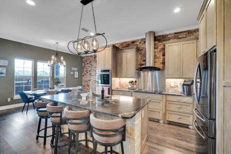 8611 Mattie Lane Waxahachie TX 75167