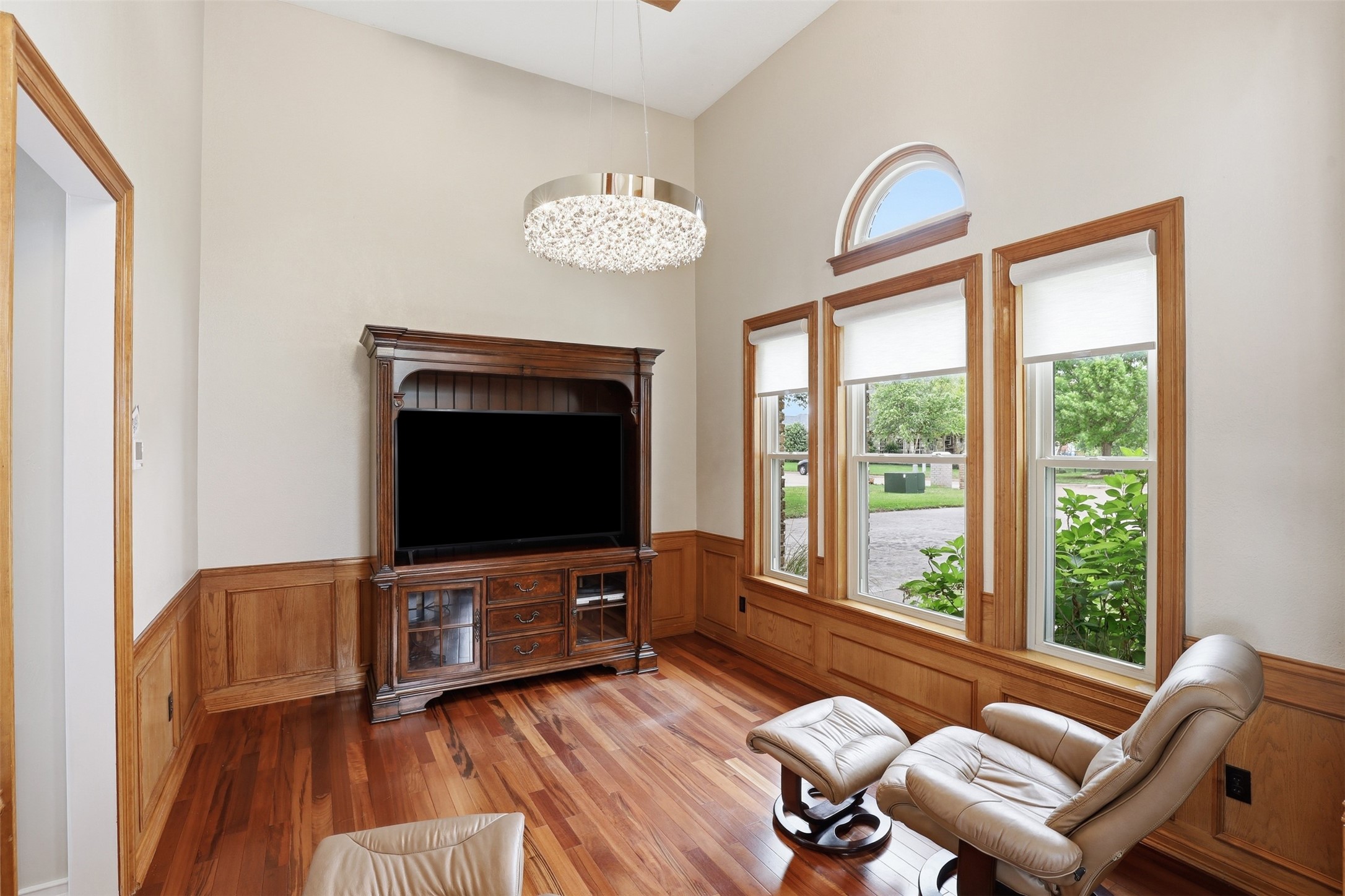 2406 River Road Granbury TX 76048