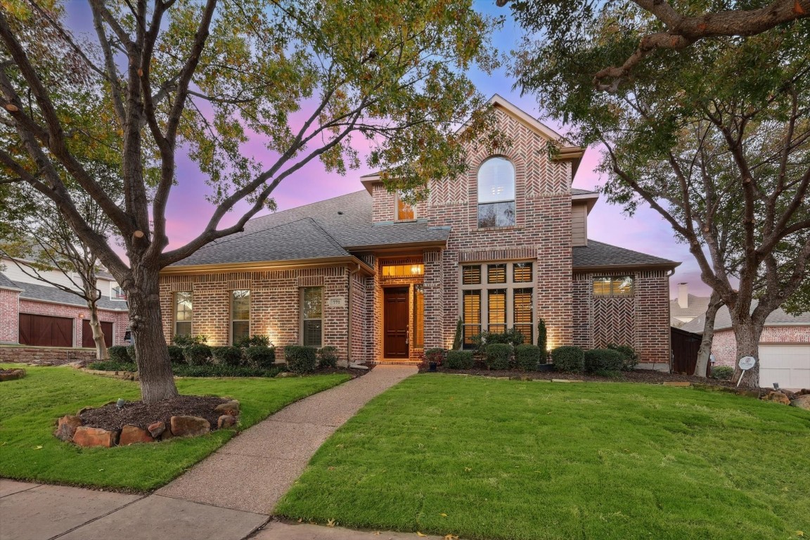 771 Lark Street Lantana TX 76226