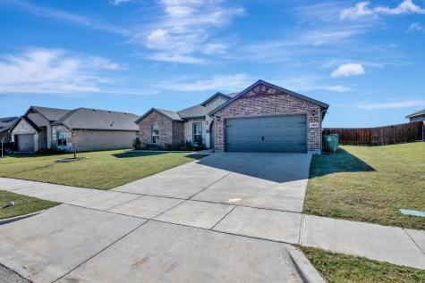 4808 Avion Drive Sanger TX 76266