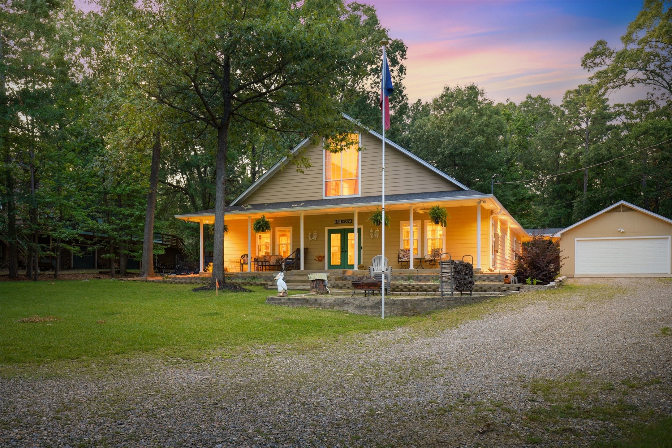 302 King Shore Boulevard Scroggins TX 75480