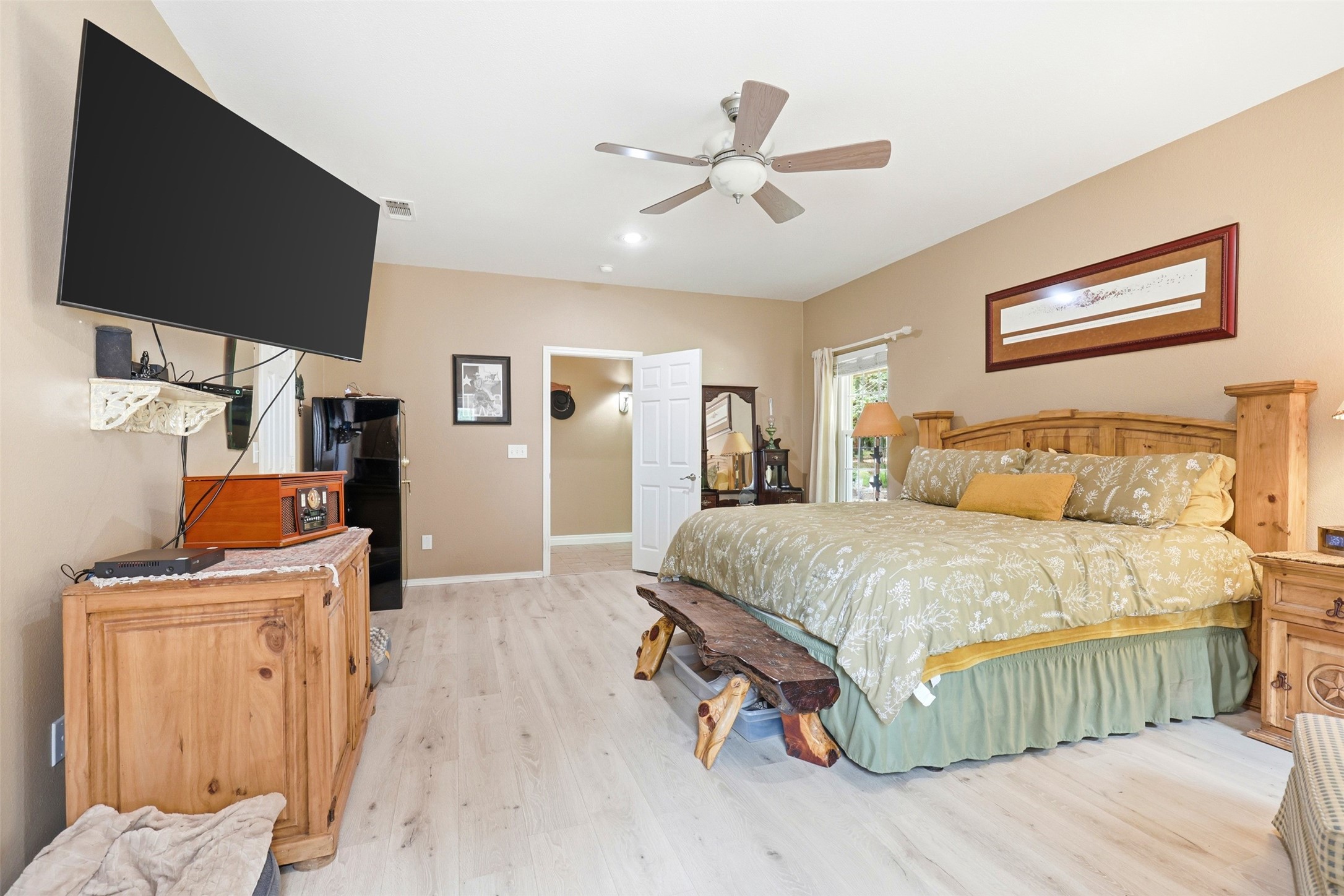 302 King Shore Boulevard Scroggins TX 75480