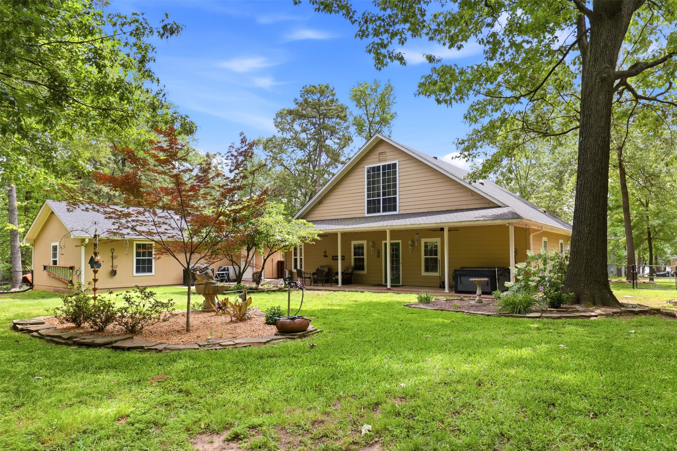 302 King Shore Boulevard Scroggins TX 75480