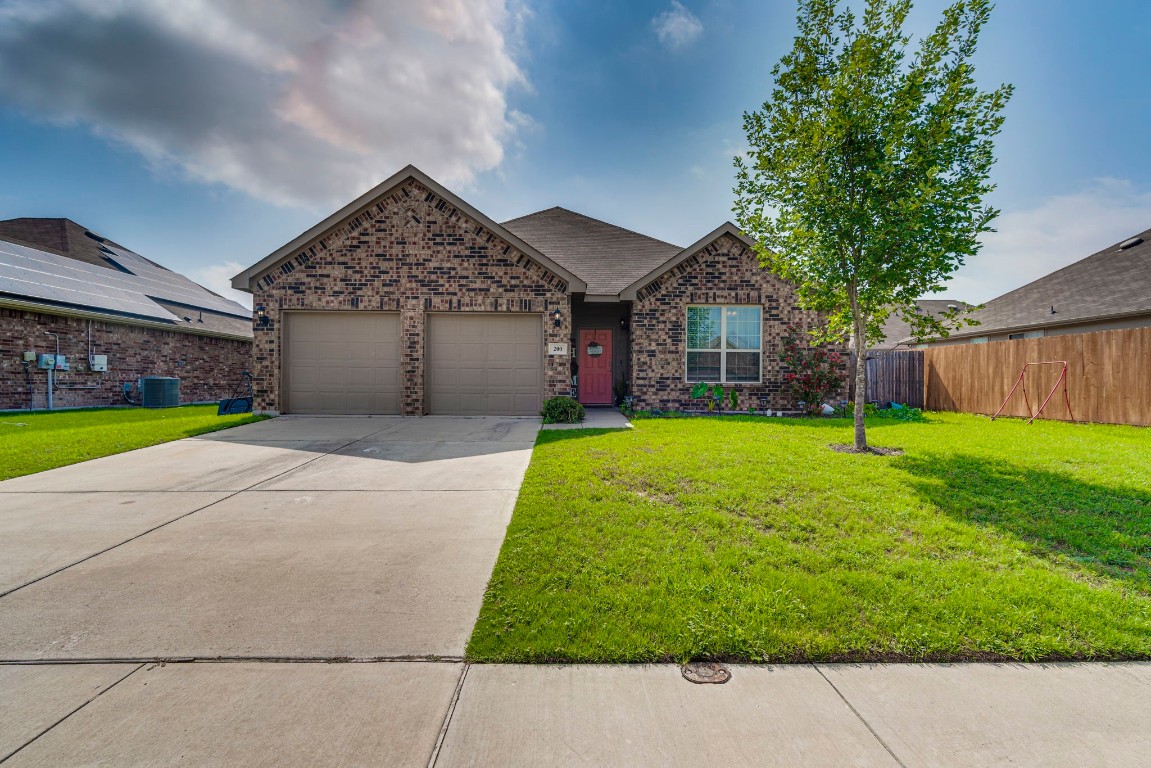 200 Hitt Street Waxahachie TX 75165