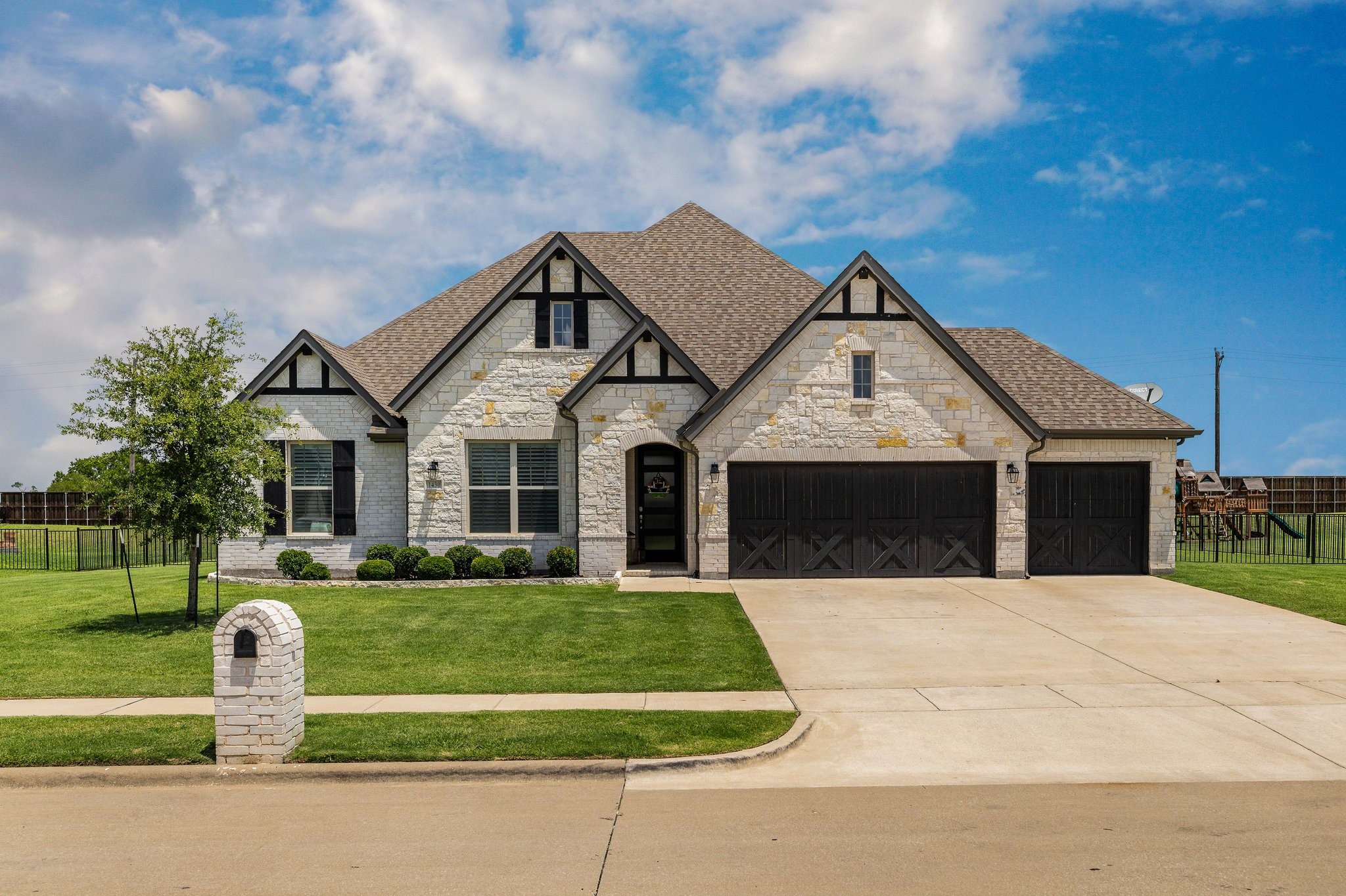 1430 Shaker Hills Road Gunter TX 75058