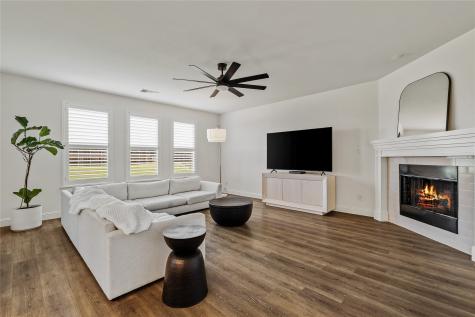 1430 Shaker Hills Road Gunter TX 75058
