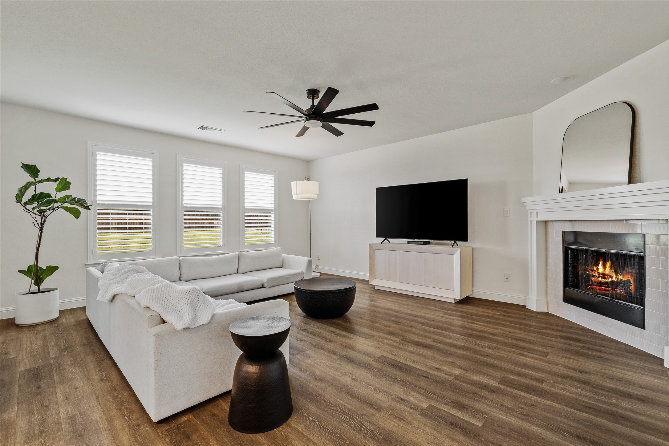 1430 Shaker Hills Road Gunter TX 75058