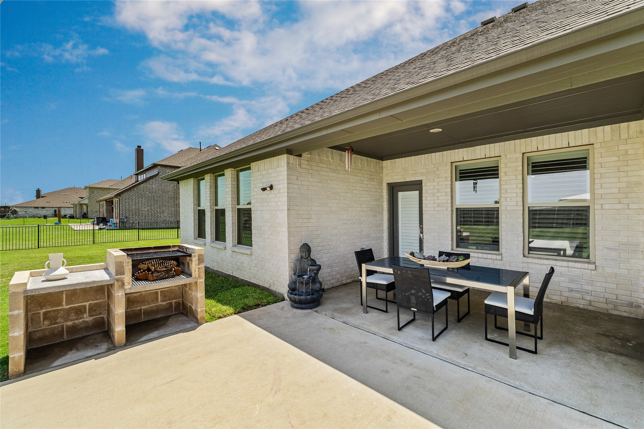 1430 Shaker Hills Road Gunter TX 75058