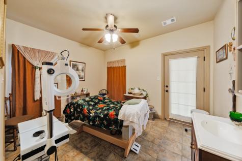 433 Fruitland Road Bowie TX 76230