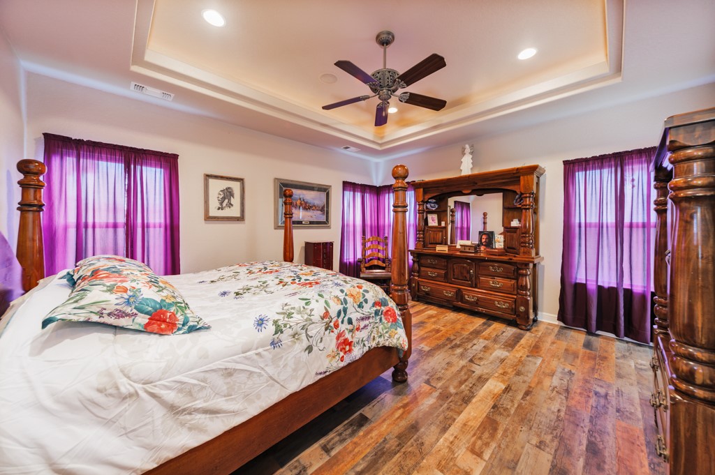 433 Fruitland Road Bowie TX 76230